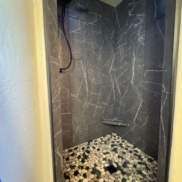 bathroom-remodeling-prescott-pinnacle-construction-prescott-valley-primary