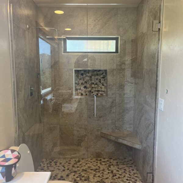 bathroom-remodeling-shower-area-prescott-pinnacle-construction-prescott-valley