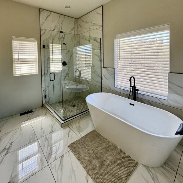 bathroom-remodeling-bathroom-shower-prescott-pinnacle-construction-chino-valley