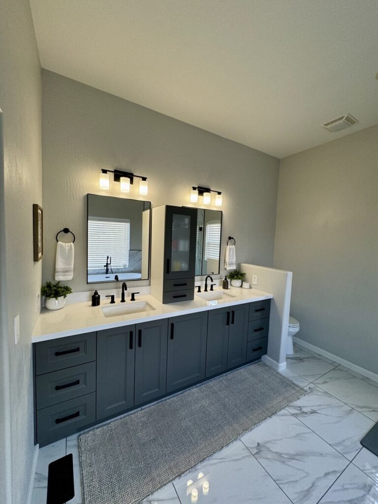 bathroom-remodeling-bathroom-vanity-prescott-pinnacle-construction-chino-valley