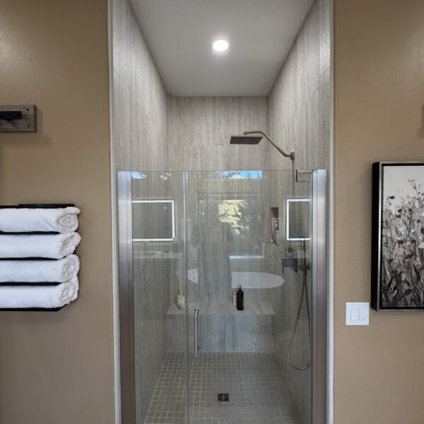 bathroom-remodeling-shower-area-prescott-pinnacle-construction-chino-valley-featured