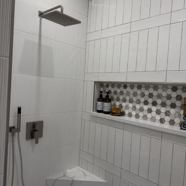 bathroom-remodeling-shower-area-prescott-pinnacle-construction-chino-valley-primary