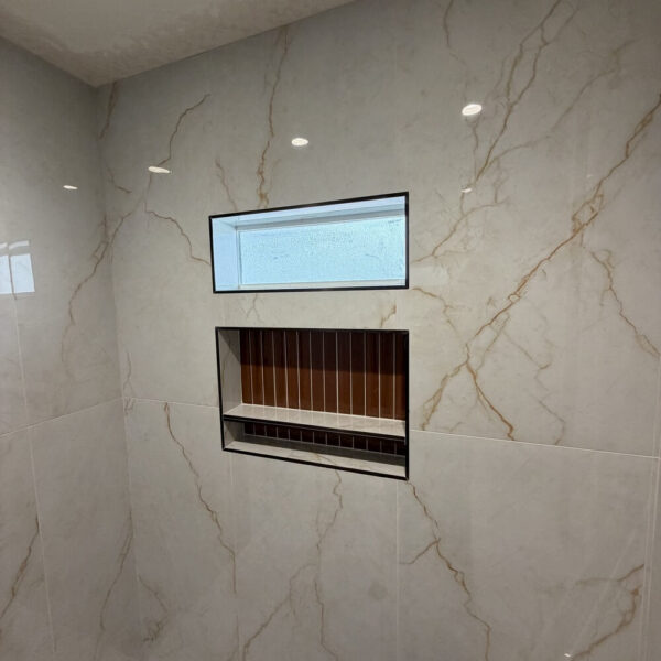 bathroom-remodeling-shower-wall-prescott-pinnacle-construction-dewey-featured