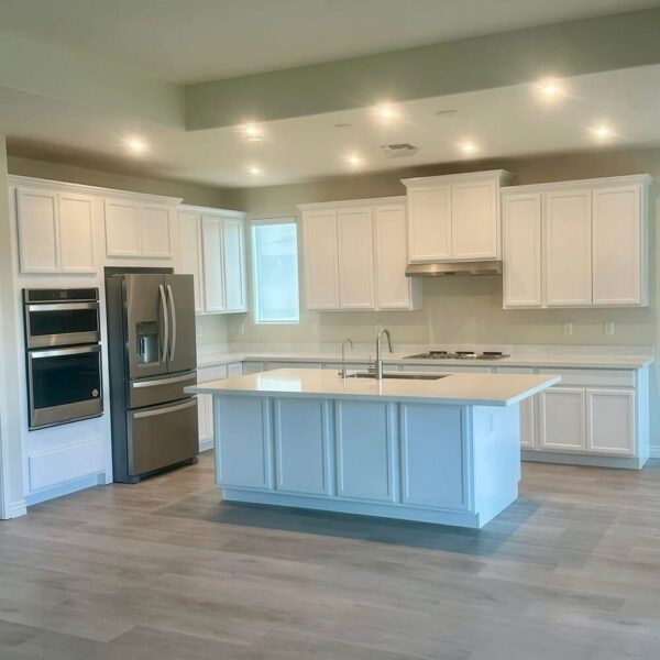 flooring-installation-prescott-pinnacle-construction-chino-valley