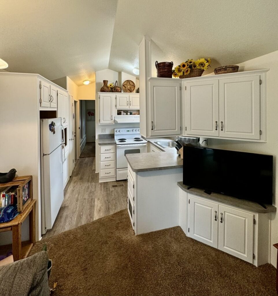kitchen-remodeling-kitchen-interior-prescott-pinnacle-construction-prescott-valley-primary