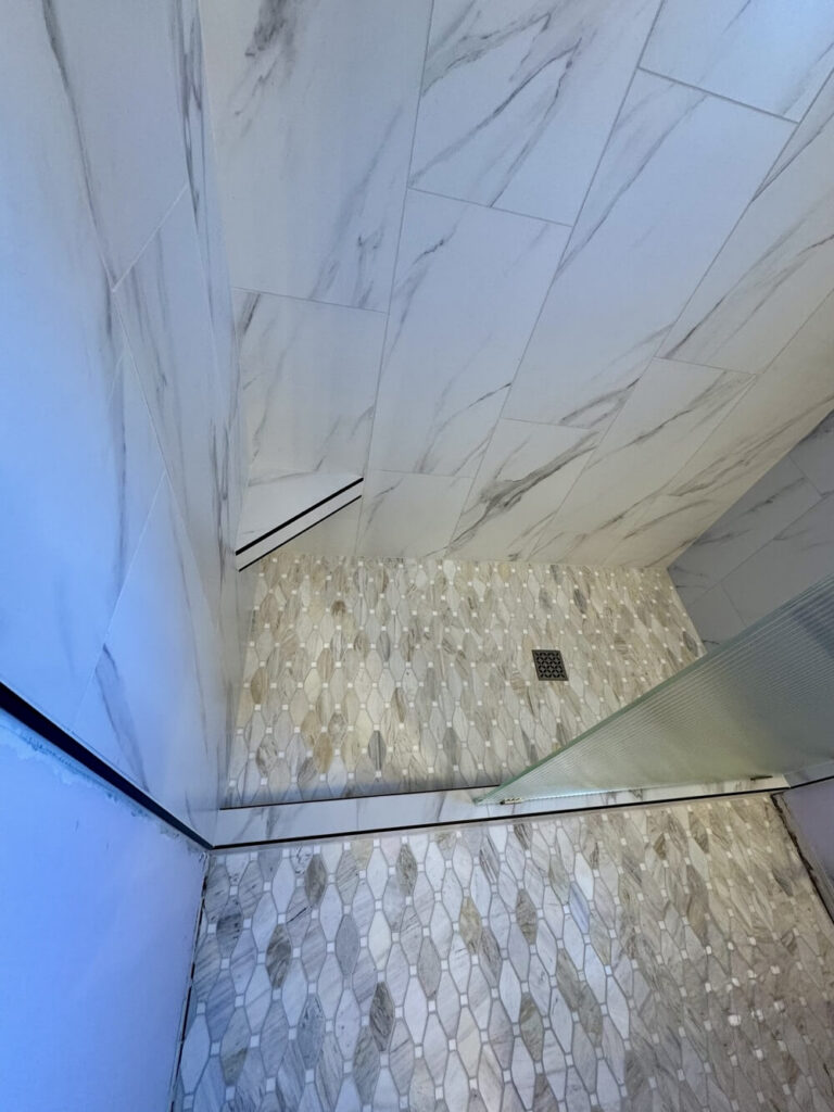 flooring-installation-marble-shower-prescott-pinnacle-construction-prescott